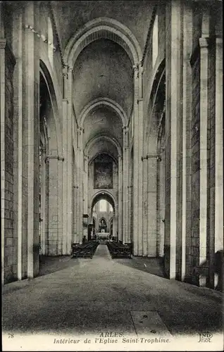 Ak Arles Bouches du Rhône, Kirche Saint Trophime, Innenraum