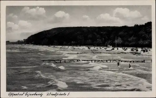 Ak Ostseebad Scharbeutz in Holstein, Windstärke 5, Seebrücke, Strand, Strandkörbe