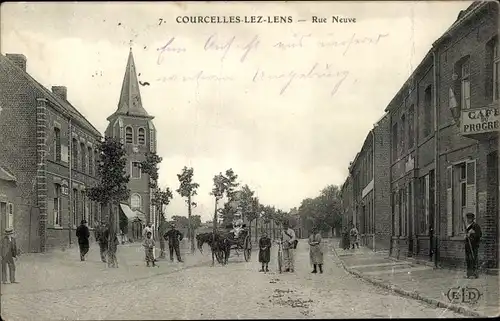 Ak Courcelles lès Lens Pas de Calais, Rue Neuve