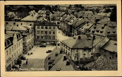 Ak Selb im Fichtelgebirge Oberfranken, Marktplatz, Luftbild