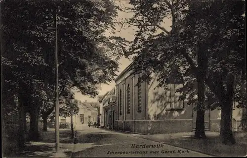 Ak Harderwijk Gelderland, Smeepoortstraat, Geref. Kirche