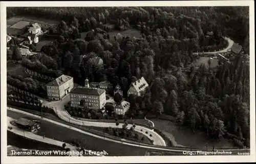 Ak Thermalbad Wiesenbad Erzgebirge, Fliegeraufnahme