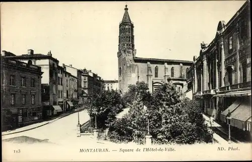 Postkarte Montauban Tarn et Garonne, Square de l'Hotel de Ville