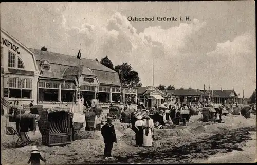 Ak Ostseebad Grömitz in Holstein, Strandleben, Strandkörbe, Sandburgen