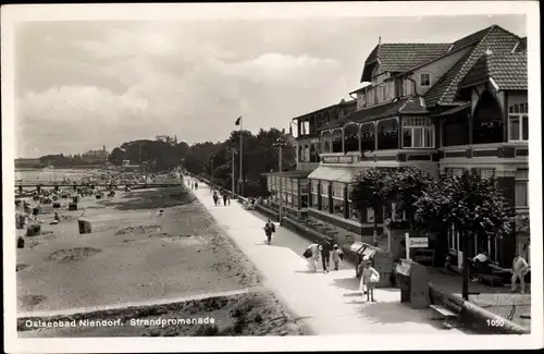 Ak Ostseebad Niendorf Timmendorfer Strand, Strandpromenade