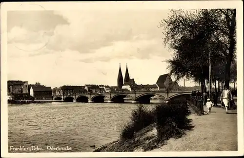 Ak Frankfurt an der Oder, Teilansicht, Oderbrücke