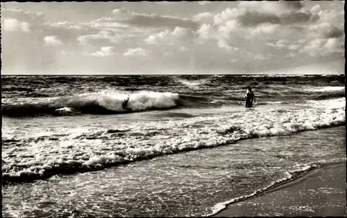 Ak Ostseebad Timmendorfer Strand, Wellen am Strand