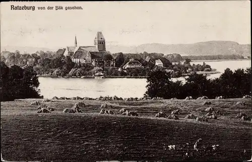 Ak Ratzeburg im Herzogtum Lauenburg, Totalansicht, Bäk