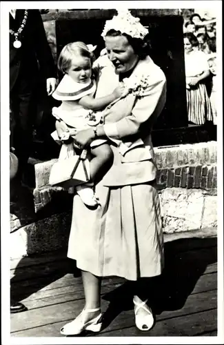 Ak Königin Juliana der Niederlande, Prinzessin Margriet, Spaarndam 1950