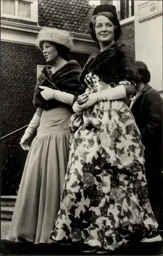 Ak Prinzessin Beatrix und Margriet, Niederländisches Königshaus, Den Haag 1960