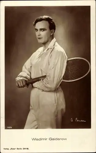 Ak Schauspieler Wladimir Georgijewitsch Gaidarow, Portrait, Tennisschläger, Autogramm