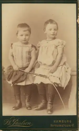 CdV Hamburg, Zwei kleine Kinder, Portrait