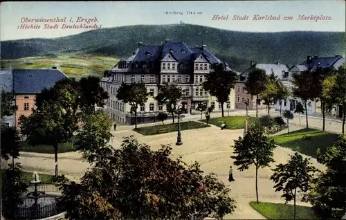 Ak Oberwiesenthal im Erzgebirge Sachsen, Hotel Stadt Karlsbad, Marktplatz, Keilberg