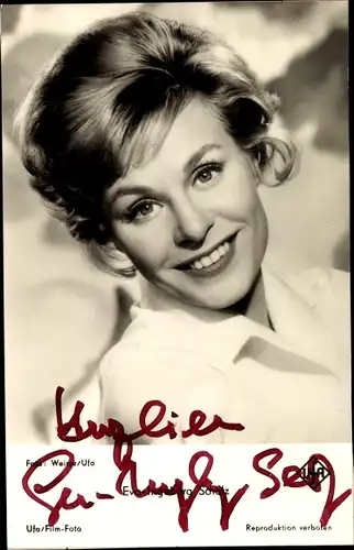 Ak Schauspielerin Eva Ingeborg Scholz, Portrait, Liebe, Luft und lauter Lügen, Autogramm