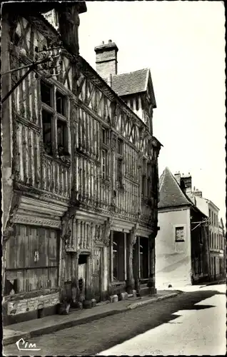 Ak Gallardon Eure et Loir, Holzhaus