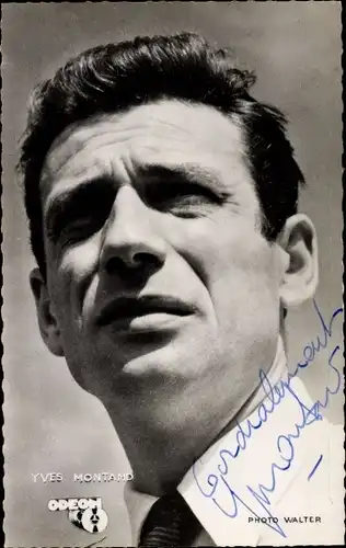 Ak Schauspieler Yves Montand, Die Hexen von Salem, Portrait, Defa Film, Autogramm