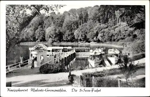 Ak Gremsmühlen Malente in Ostholstein, Anlegestelle 5 Seen-Fahrt, Boote