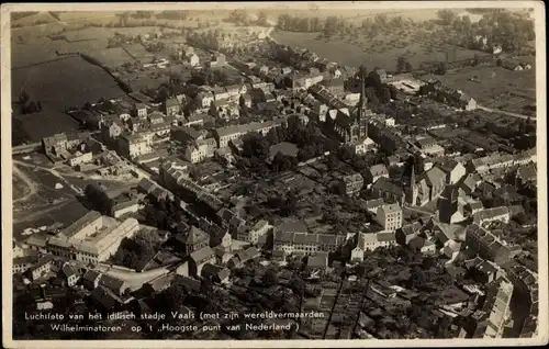 Ak Vaals Limburg Niederlande, Luftbild vom Ort