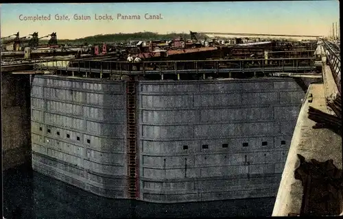Ak Canal de Panama Panamakanal Panamakanal, fertiggestelltes Tor, Gatun-Schleusen
