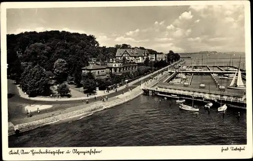 Ak Kiel, Hindenburgufer, Olympiahafen, Boote