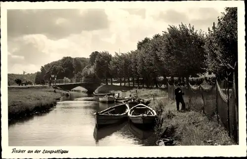 Ak Langballigau an der Flensburger Förde, Fischer am Fluss, Boote, Netze, Brücke