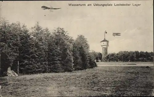 Ak Lockstedt in Holstein, Lockstedter Lager, Wasserturm, Übungsplatz, Flugzeuge