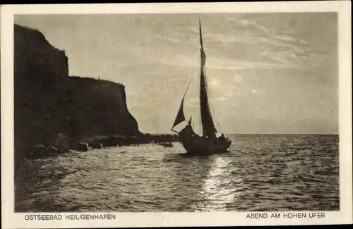 Ak Ostseebad Heiligenhafen in Holstein, Abend am Hohen Ufer, Segelboot