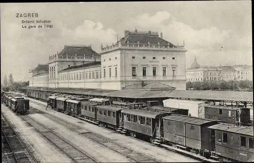 Ak Zagreb Kroatien, Bahnhof, Gleisseite