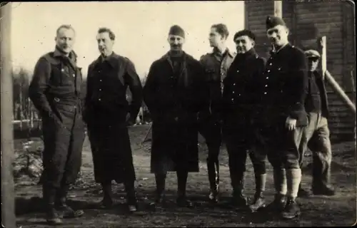 Foto Ak Französische Soldaten, Kriegsgefangene