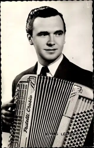 Ak Akkordeonspieler Louis Ledrich, Portrait