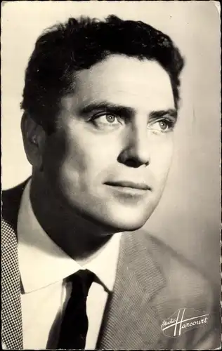 Ak Schauspieler Ralph Vallone, Portrait