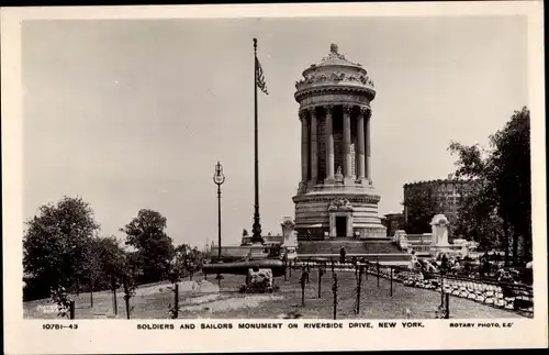 Ak New York City USA, Soldaten- und Matrosendenkmal, Riverside Drive