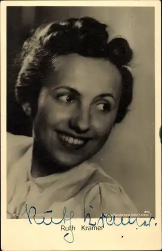 Ak Schauspielerin Ruth Kramer, Portrait, Autogramm