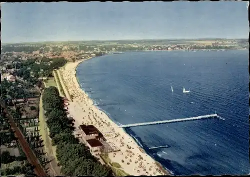 Ak Ostseebad Eckernförde, Strand, Fliegeraufnahme, Steg, Segelboot