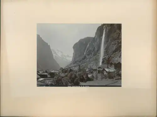 Foto Lauterbrunnen Kanton Bern, Staubbachfall, Lauterbrunnental