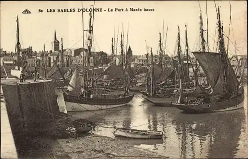 Ak Les Sables d'Olonne Vendée, Le Port bei Ebbe