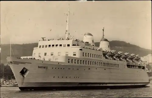 Ak Eisenbahnfährschiff der Deutschen Reichsbahn, MS Sassnitz, VEB Neptun