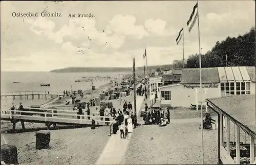 Ak Ostseebad Grömitz in Holstein, Strand, Promenade, Photographisches Atelier