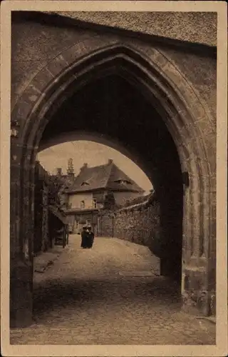 Ak Bautzen in der Oberlausitz, Schloss Ortenburg, Eingang zum Schlosshof