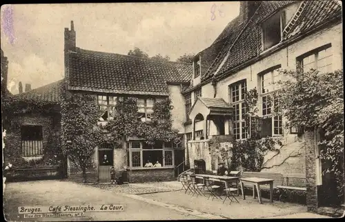 Ak Brügge Brügge Flandern Westflandern, Café Flessinghe, la Cour, Rue des Blanchisseurs