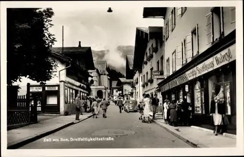 Ak Zell am See Salzburg Österreich, Dreifaltigkeitsstraße, Sporthaus Hainzl