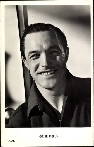 Ak Schauspieler Gene Kelly, Portrait, M.G.M.