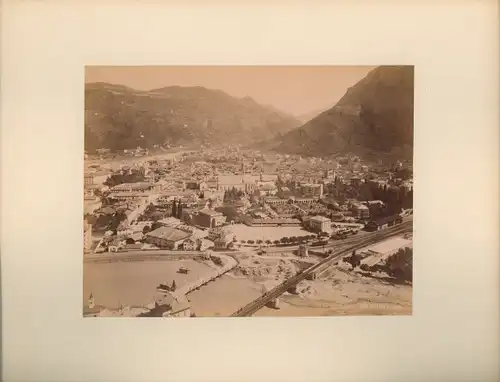Foto Bozen Bolzano Südtirol, Stadtansicht vom Virgil aus gesehen