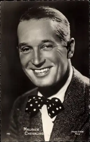 Ak Schauspieler Maurice Chevalier, Portrait