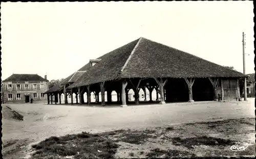 Ak Brienne le Château Aube, La Halle