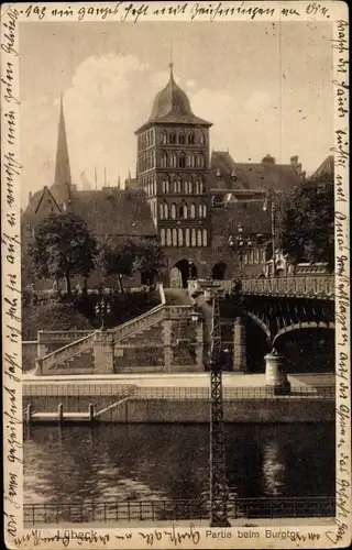 Ak Hansestadt Lübeck, beim Burgtor, Brücke