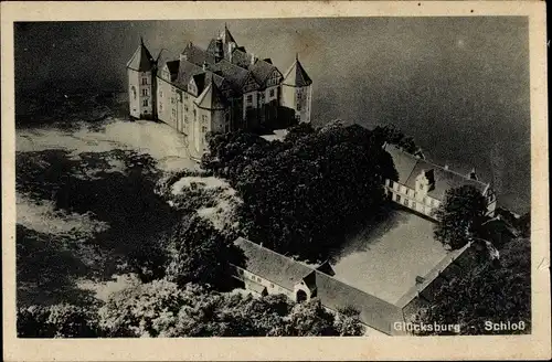 Ak Glücksburg an der Ostsee, Schloss, Fliegeraufnahme