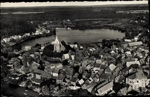 Ak Mölln im Herzogtum Lauenburg, Luftaufnahme, Kirche, Stadtsee