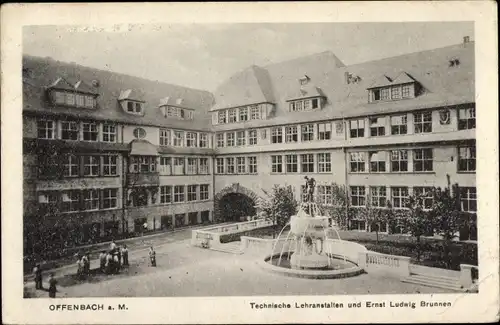 Ak Offenbach am Main Hessen, Technische Lehranstalten und Ernst Ludwig Brunnen