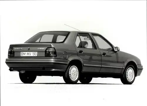 Foto Auto Renault 19 Chamade TXE, Autokennzeichen BM MV 190